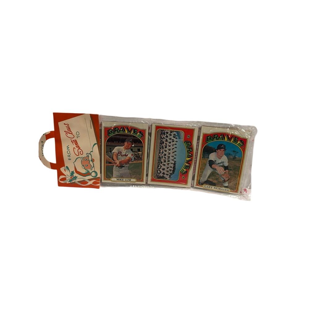 1972 Topps Christmas Holiday Baseball Card Pack Atlanta Braves-themed front